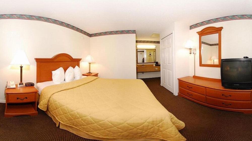 Quality Inn & Suites Mt Dora North Маунт-Дора Экстерьер фото