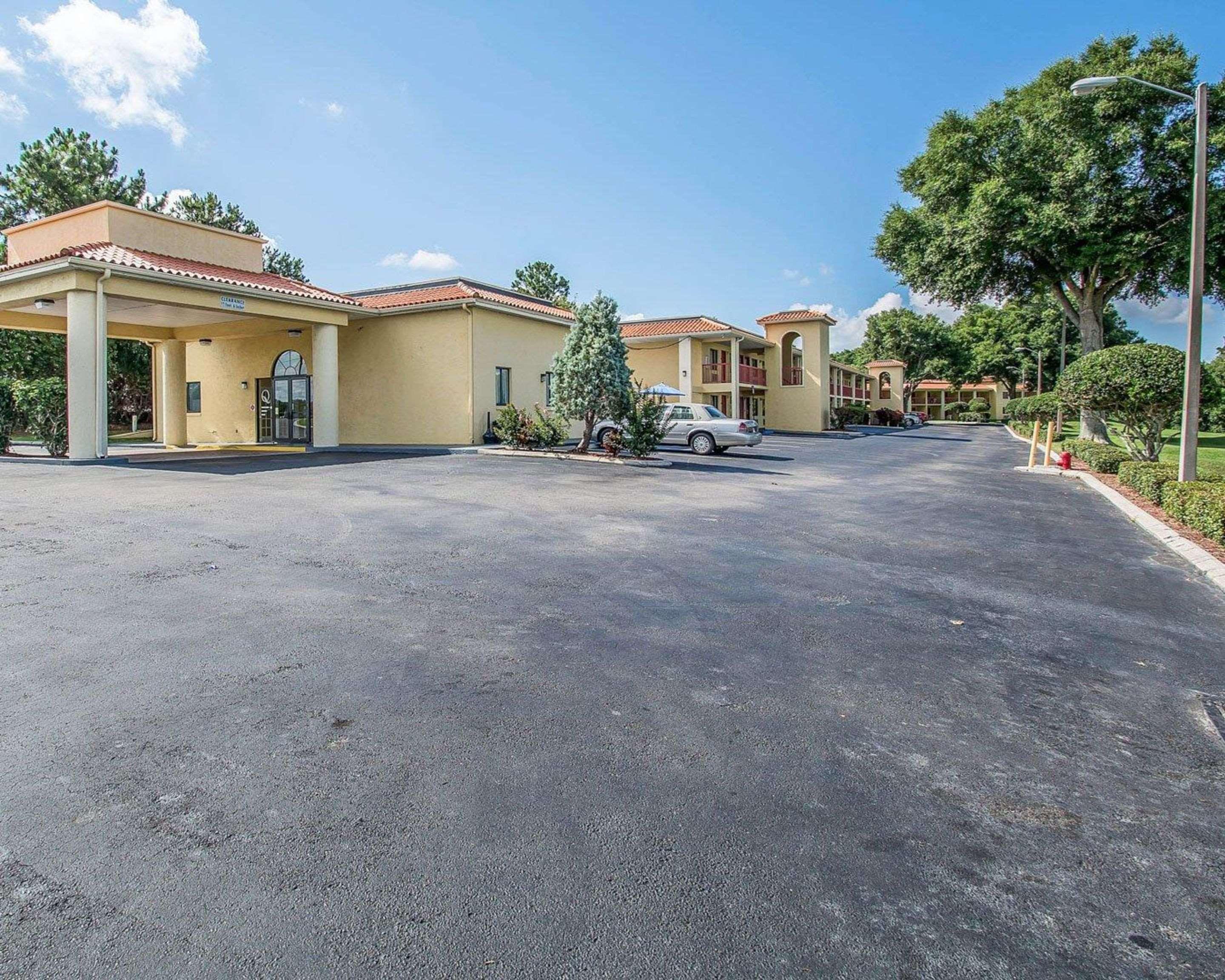 Quality Inn & Suites Mt Dora North Маунт-Дора Экстерьер фото